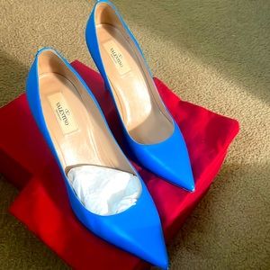 Valentino garavani stud pumps